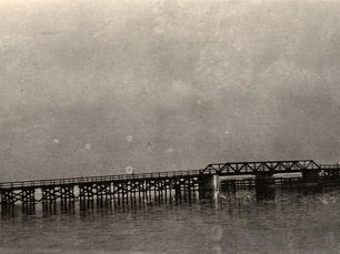 A bridge with a drawbridge in the middle